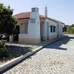 Ferienhaus Alfarrobeiras Albufeira