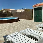 Ferienhaus Alfarrobeiras *