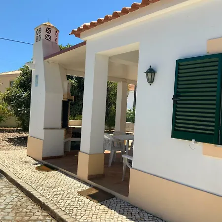 Alfarrobeiras Hébergement de vacances *
